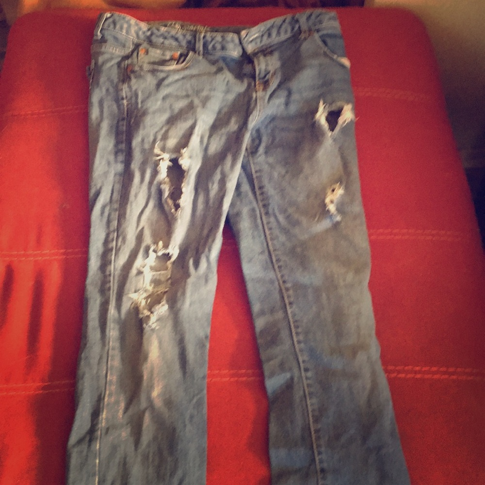 Skinny ripped jeans